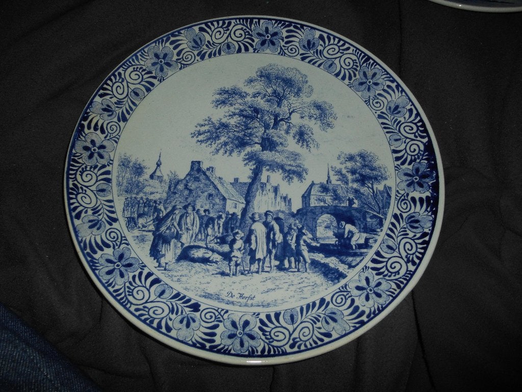 Assiette 33cm Delfts Blauw Chemkefa signé De Herfst Maastric, Antiek en Kunst, Ophalen of Verzenden