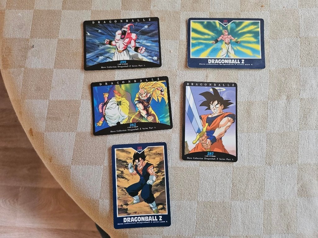5 cartes japonaises Dragonball Z originales, Enlèvement ou Envoi, Comme neuf, Plusieurs cartes