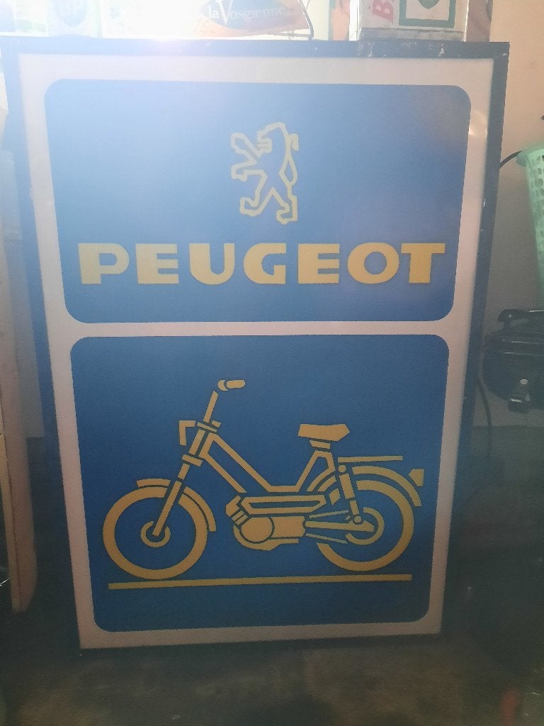 Lichtreclame peugeot, Verzamelen, Ophalen
