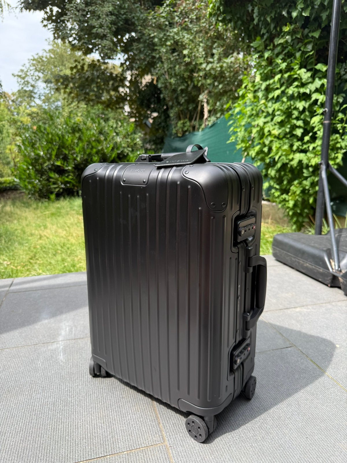 Rimowa zwarte kleine handbagagekoffer, Ophalen of Verzenden, Zo goed als nieuw, Metaal