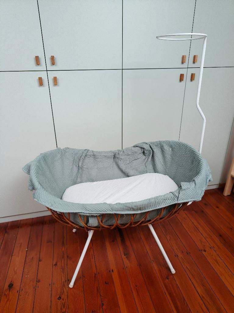 Rotan wieg, Ophalen, Gebruikt, Wieg