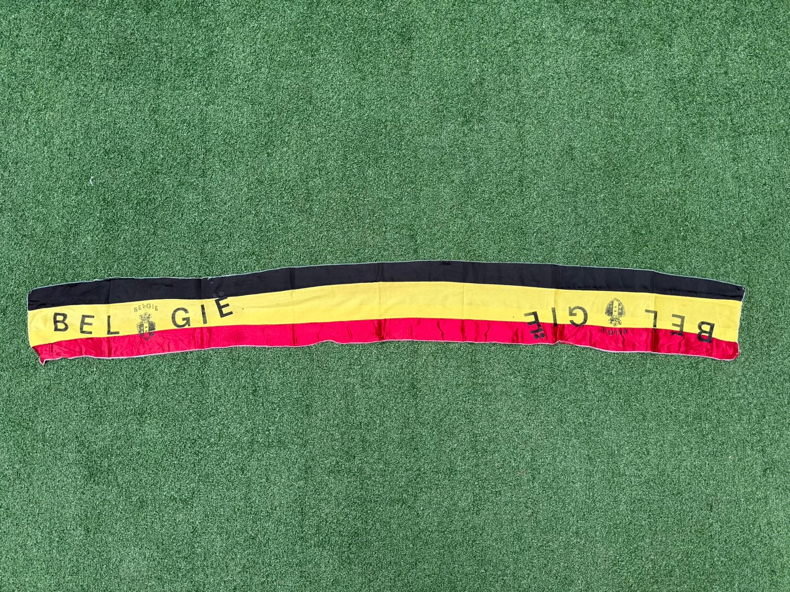 Zeer oud sjaaltje KBVB zeldzaam, Verzamelen, Ophalen of Verzenden, Gebruikt, Vaantje of Sjaal