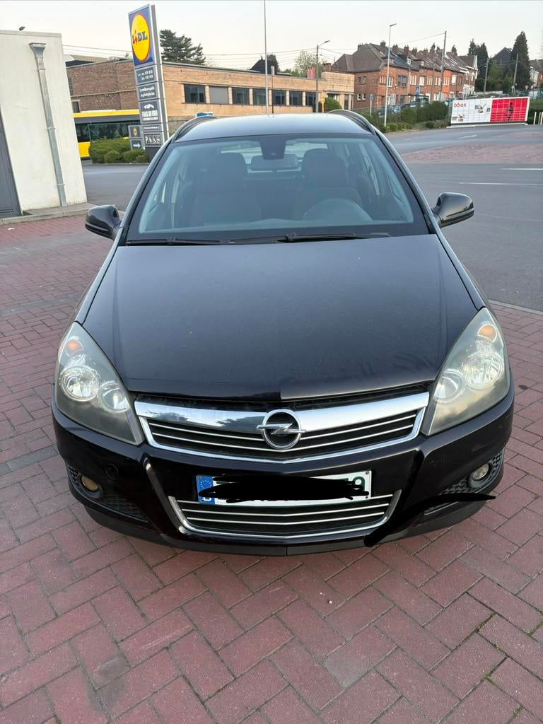 Opel astra 1.7dti diesel pret à immatriculer avec carpass, Achat, Boîte manuelle, Noir, 5 portes