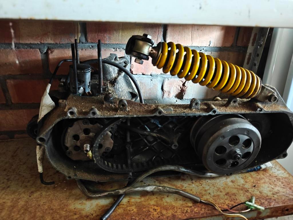 mbk booster oude model motorblok, Ophalen