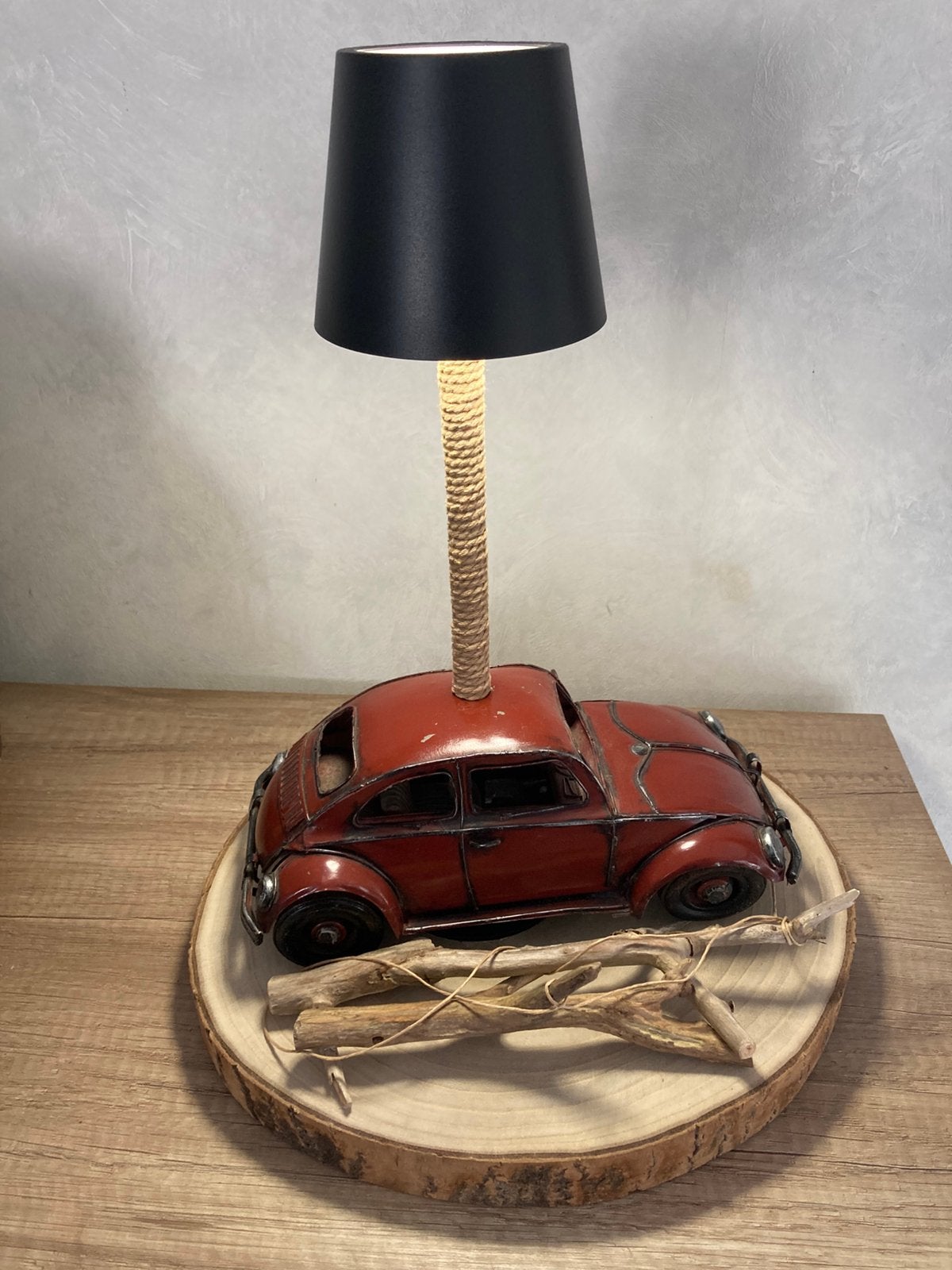 Lampe tactile LED coccinelle- création unique bois flotté, Enlèvement ou Envoi, Comme neuf