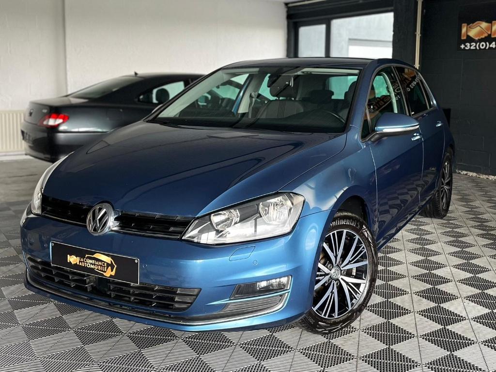 Volkswagen Golf 1.2 TSI AllStar 1e eigenaar 1 jaar garantie, Voorwielaandrijving, Stof, 4 cilinders, Blauw