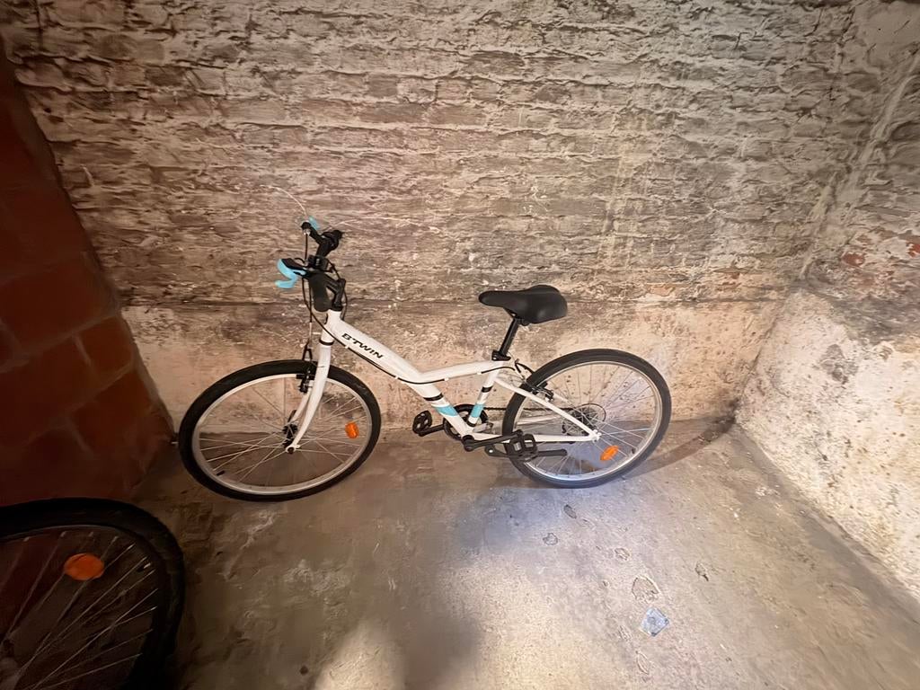 Vélo btwin en bonne état, Comme neuf, Enlèvement, Frein à main, Frein sur jante