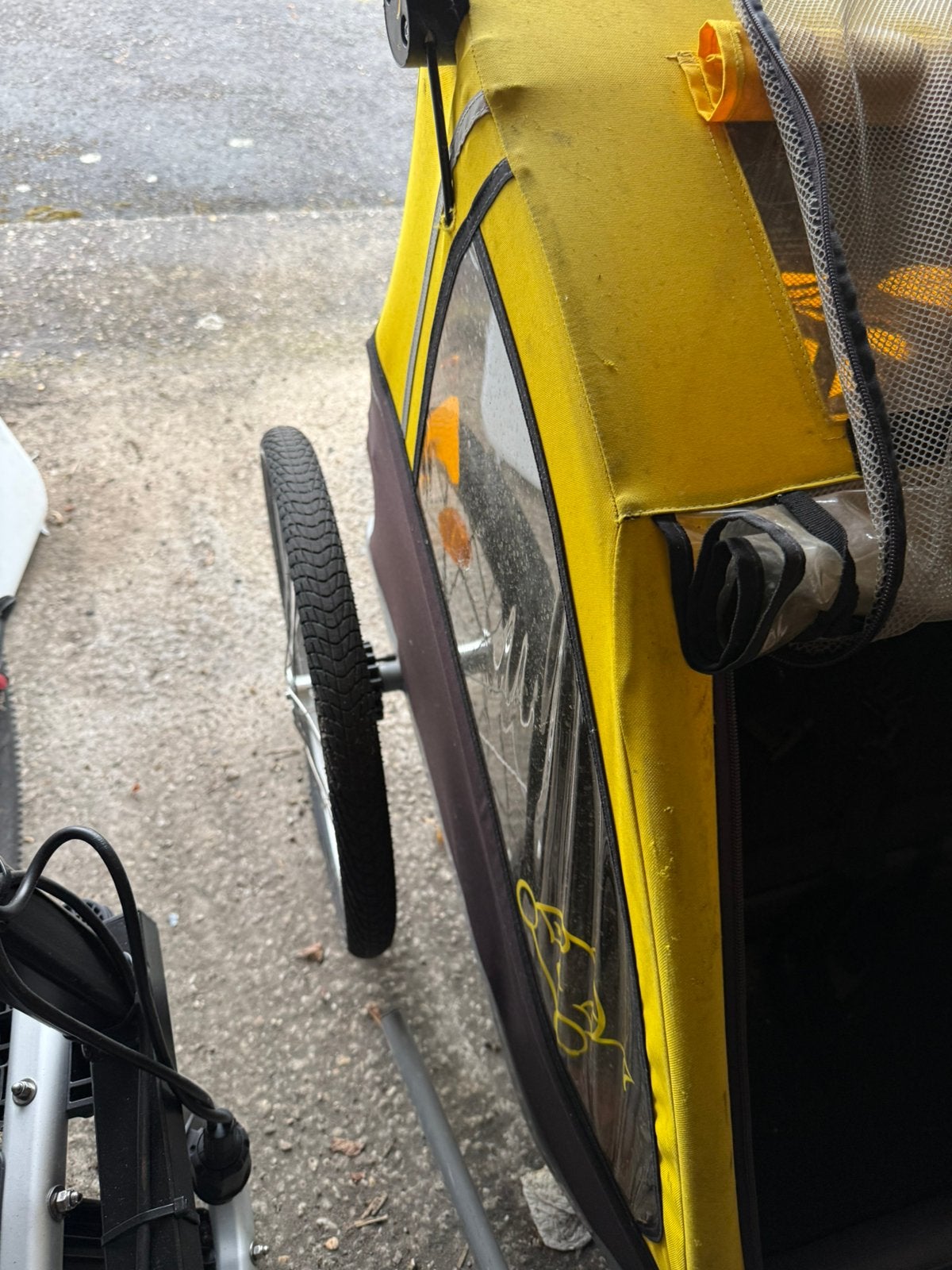 Fietskar en wandelbuggy, Fietsen en Brommers, Ophalen, Gebruikt, Vering, 20 tot 40 kg
