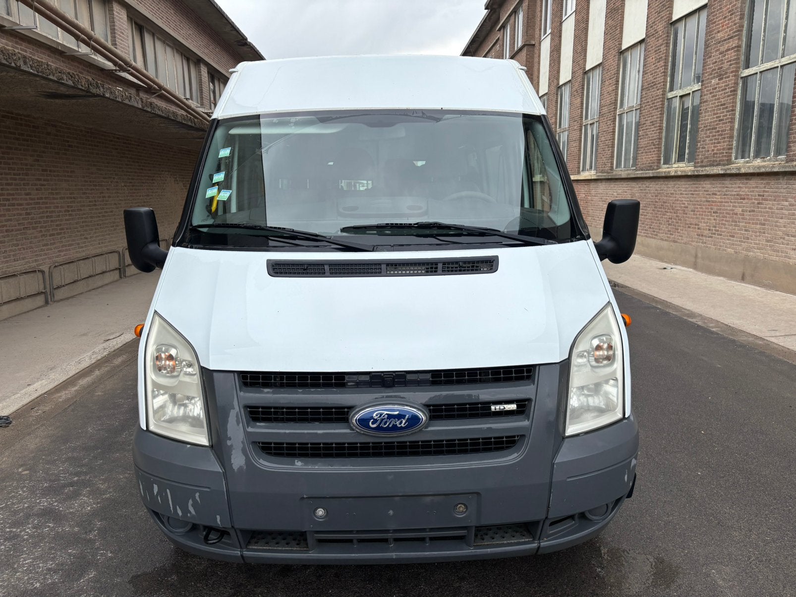 Ford Transit Bus 16 places ! Moteur 2.4 !, Autos, Entreprise, Achat, Ford
