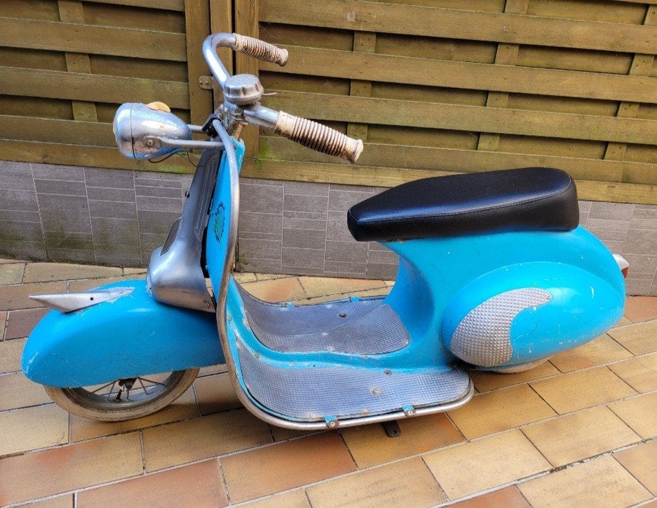 Kermisauto NO autopede scooter Vespa Lambretta mancave deco, Verzamelen, Automerken, Motoren en Formule 1, Ophalen, Gebruikt