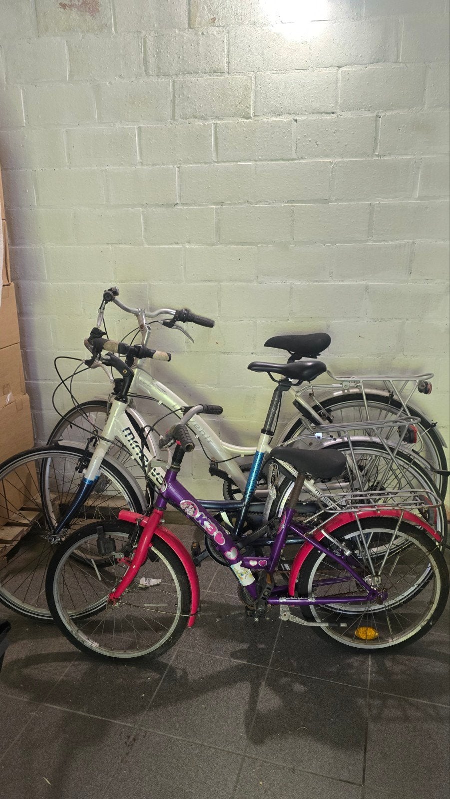 Pakket van drie meisjesfietsen. €50, Enlèvement, Utilisé