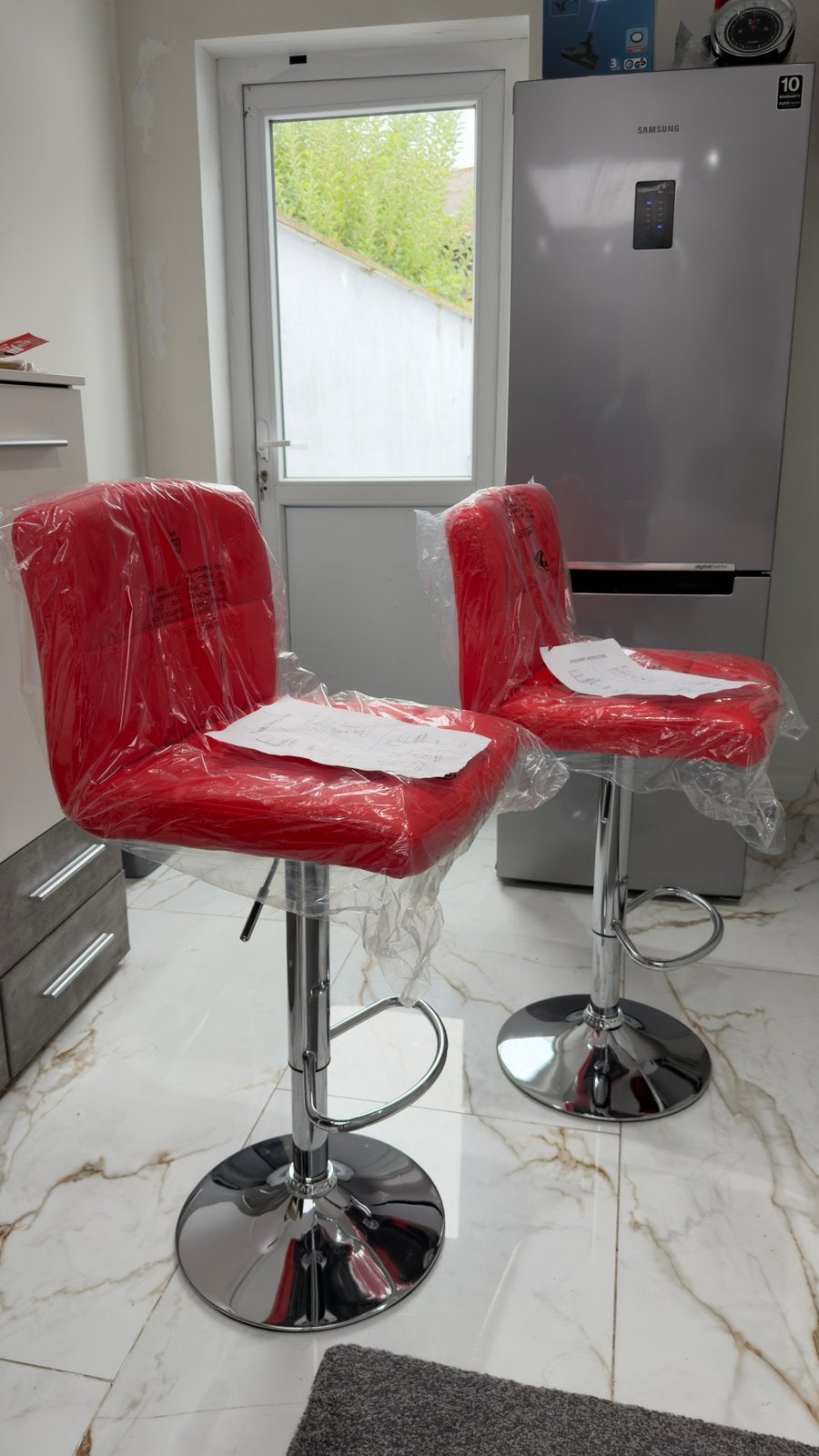 Rode Cube barkrukken – verstelbaar – nieuw – €30/stuk, Huis en Inrichting, 5 krukken of meer, In hoogte verstelbaar, Nieuw, Ophalen of Verzenden