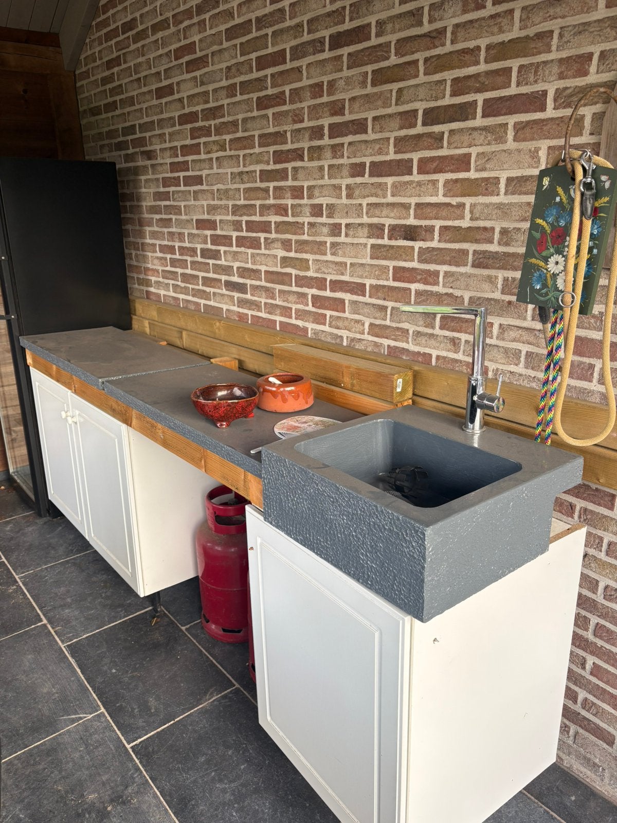 Buitenkeuken, Ophalen