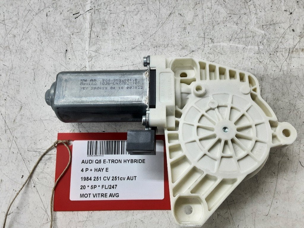 MOTOR RAAMMECHANIEK LINKS VOOR Q5 (FYB / FYG) (5Q4959801B), Gebruikt, Audi, Rue de l'Espoir 34 34
4030  GRIVEGNÉE, BE, Info@Collignon.be