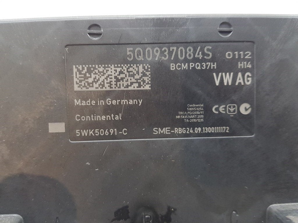 ORDINATEUR UNITE COMMANDE ELECTRONIQUE Golf VII (AUA), Volkswagen, Volkswagen AG, Utilisé, Kundenbetreuung@volkswagen.de