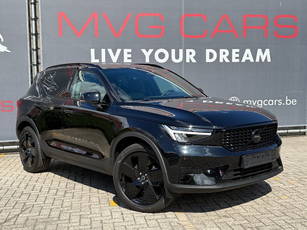 Volvo XC40 B3 MHEV Black Edition "Automaat/Camera/Navigatie", Automaat, Stof, Euro 6, 1969 cc