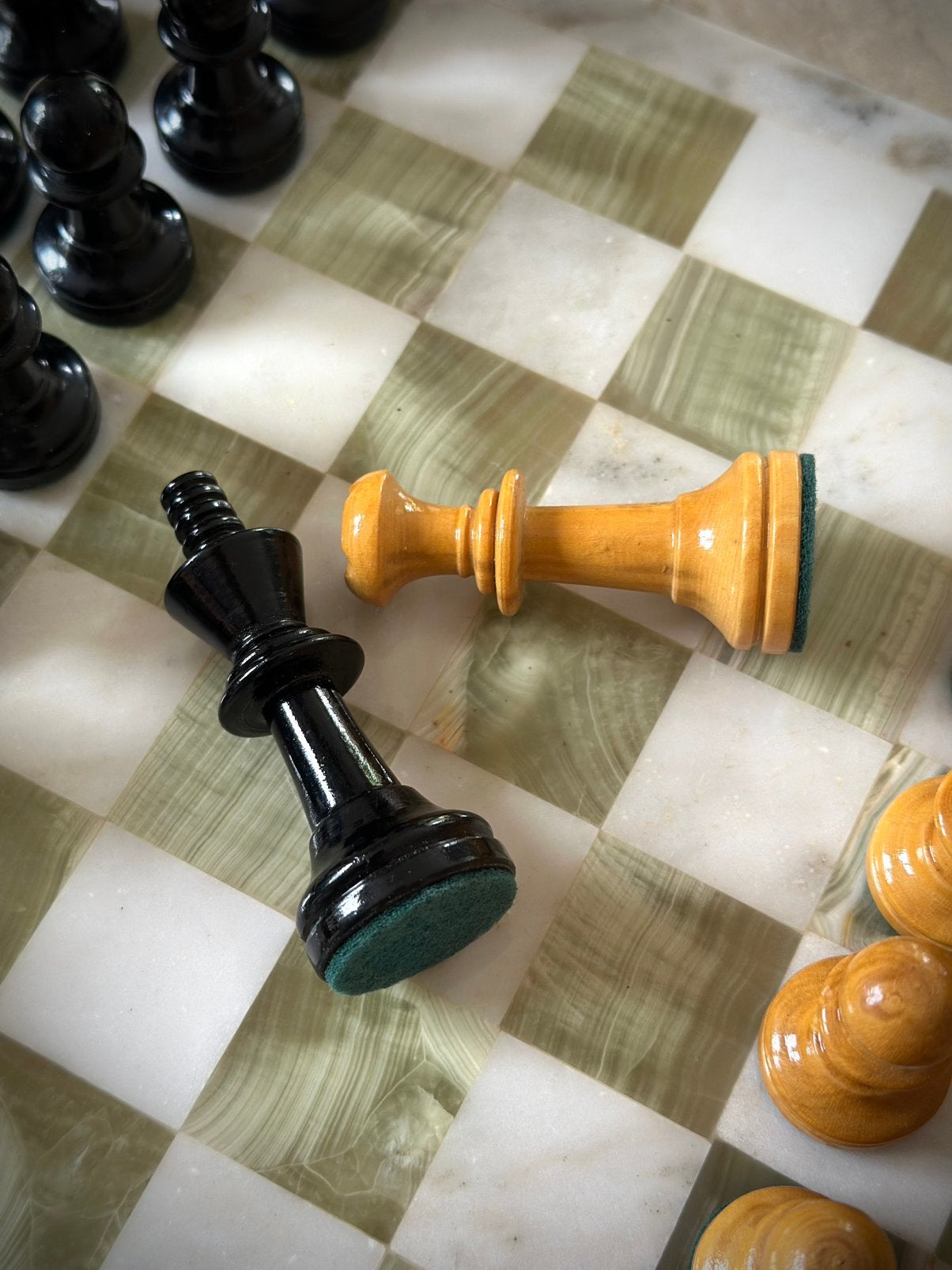Marble Chessboard, Ophalen