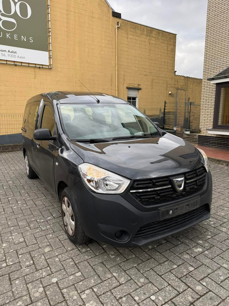 Dacia Dokker 1.6 essence 2018 – prête à immatricul, Autos, Achat, Euro 6, Break, Dokker