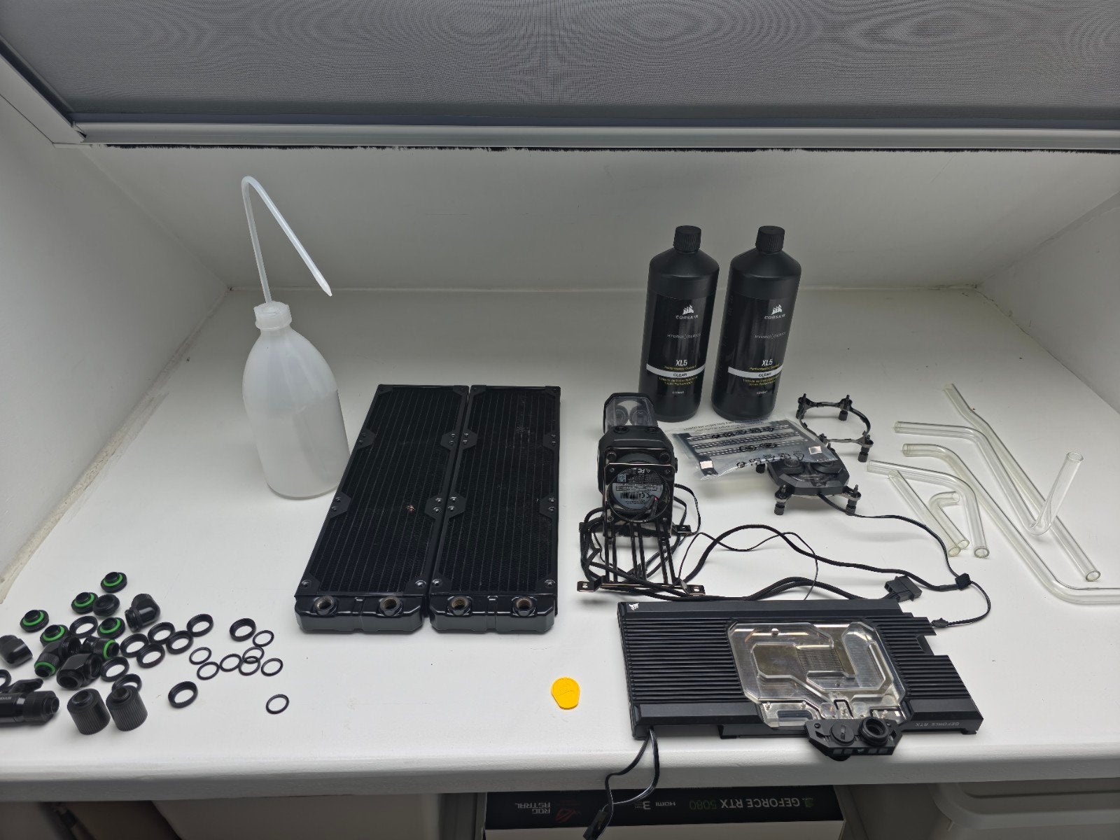 Corsair Hydro X Complete Custom Waterkoeling Set + GPU Block, Ophalen