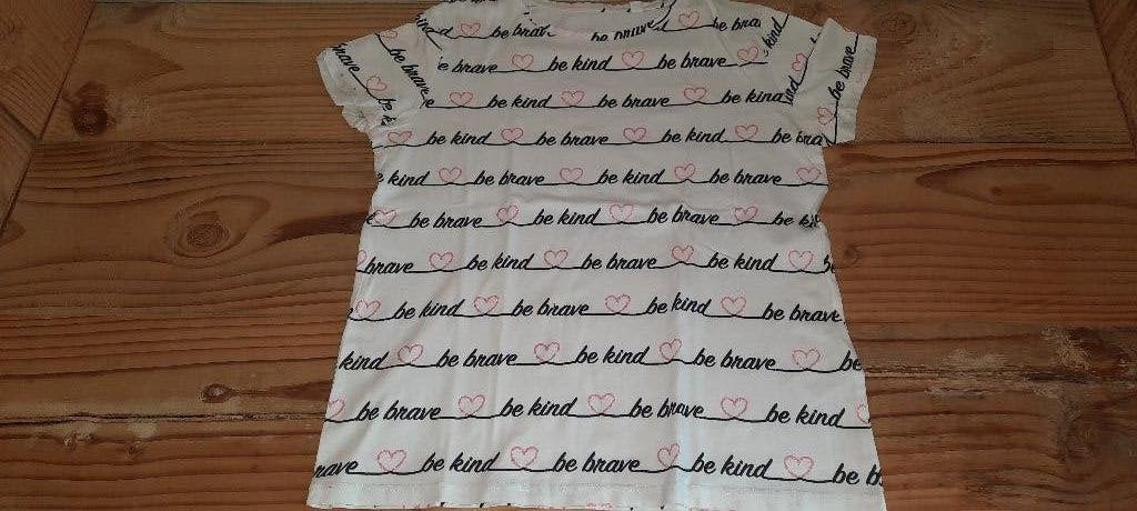 Joli t-shirt taille 146/152, Enfants & Bébés, Zeeman, Enlèvement ou Envoi, Chemise ou À manches longues, Comme neuf