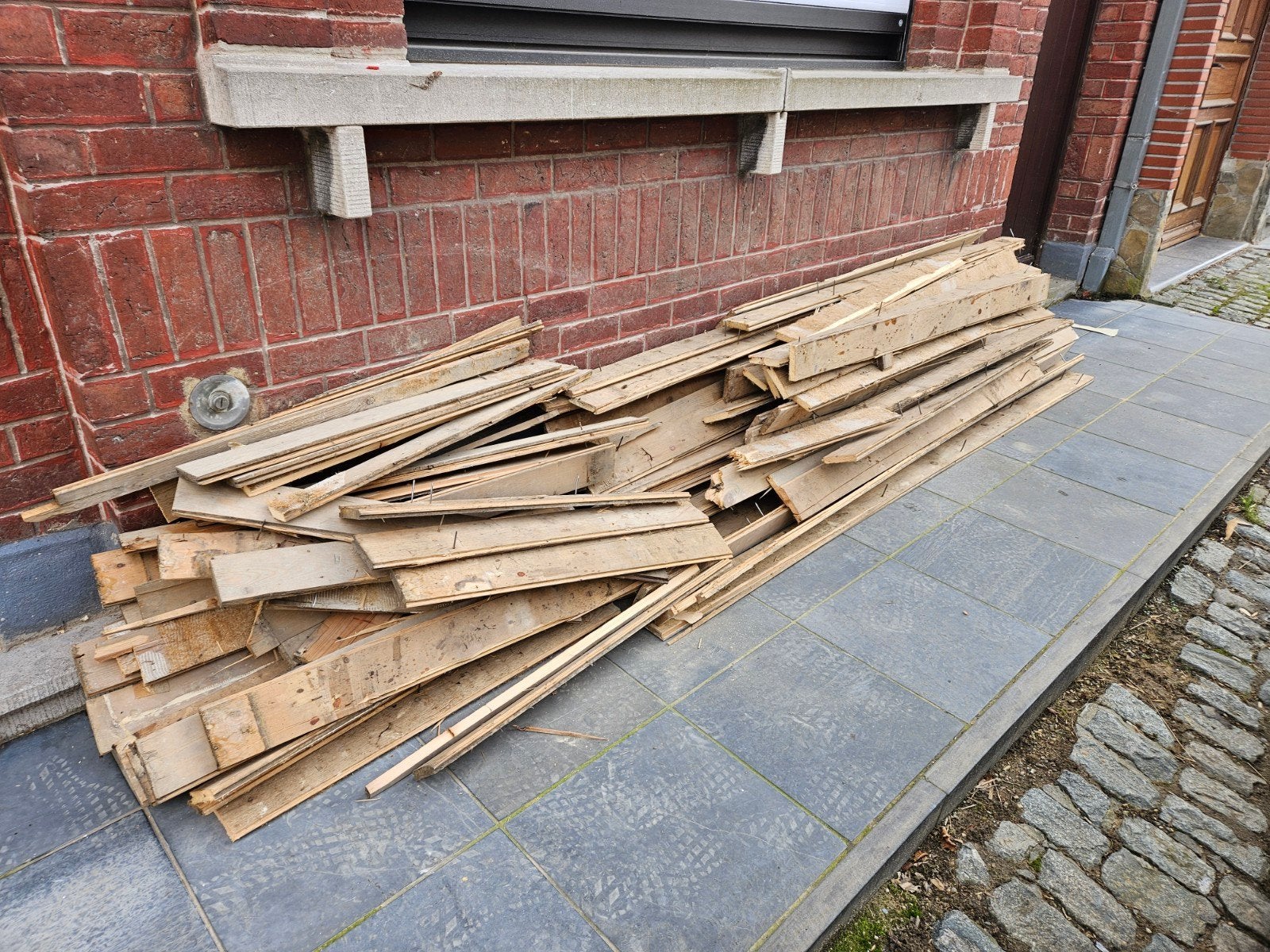 Bois pour poêle à bois, Enlèvement
