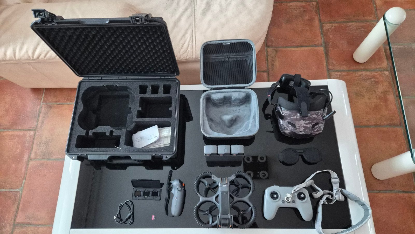 Pack DJI Avata 2, TV, Hi-fi & Vidéo, Drones, Drone avec caméra, 250 à 900 g, Enlèvement ou Envoi, 1 à 5 km