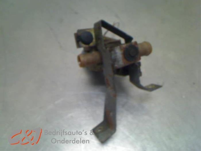 Extra waterpomp van een Mercedes Vito, Gebruikt, -, Ophalen of Verzenden, -