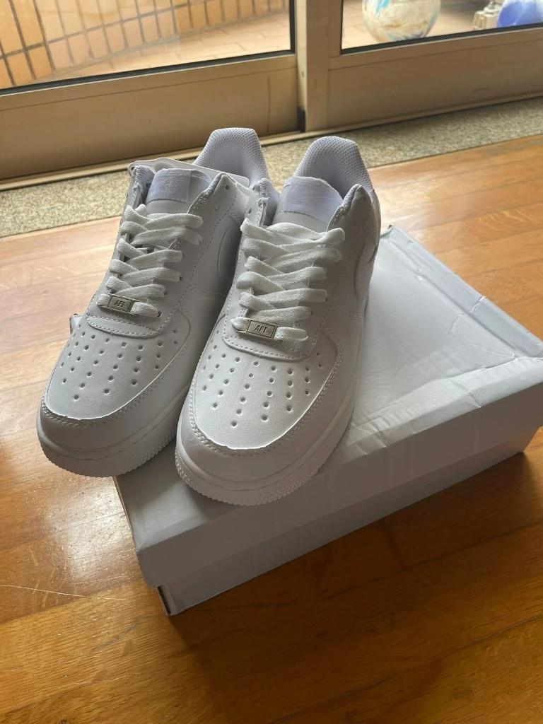 Nike Air Force 1 Blanc Taille 37,5, Neuf, Sneakers et Baskets, Nike, Blanc