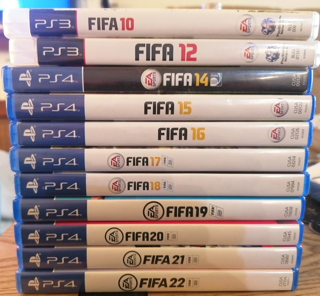 Fifa 10 - 22 games, Games en Spelcomputers, Games | Sony PlayStation 4, Ophalen, Zo goed als nieuw, Sport