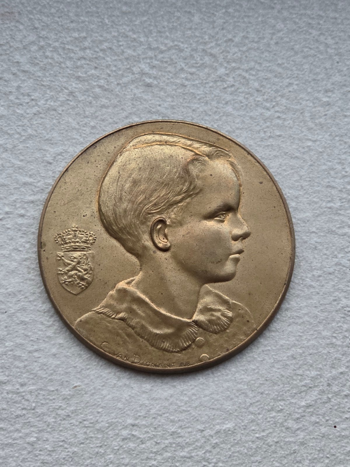 médaille Prince Baudouin 5 cm Van Dionant, Timbres & Monnaies, Pièces & Médailles, Enlèvement ou Envoi