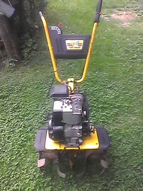 a vendre motoculteur, Enlèvement, Utilisé, Cultivateur, Briggs & Stratton