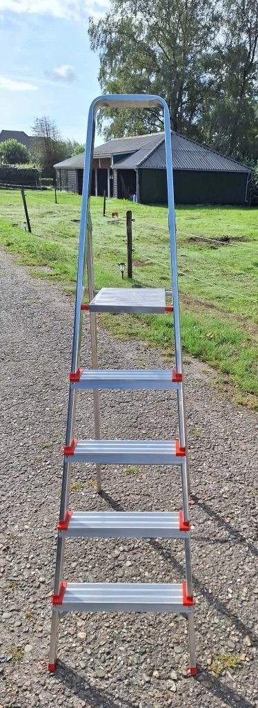 Trap, zo goed als nieuw, stevige huishoudtrap!, Doe-het-zelf en Bouw, Ladders en Trappen, Ophalen, Trap, Zo goed als nieuw, Opvouwbaar of Inschuifbaar