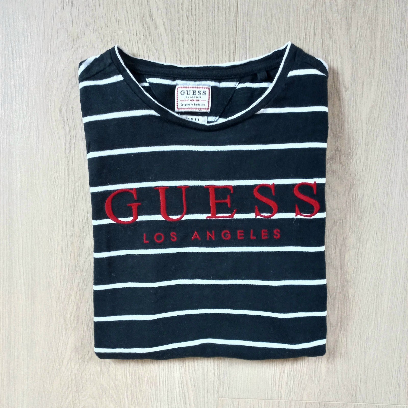 Elegant Guess slim fit gestreept shirt dames - maat S, Kleding | Dames, T-shirts, Guess, Verzenden, Wit, Zo goed als nieuw
