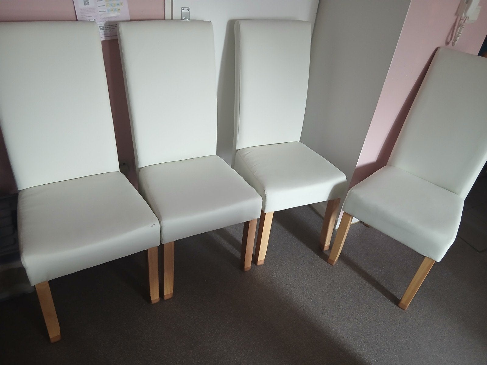 JYSK Beige eetkamerstoelen (4x), Huis en Inrichting, Gebruikt, Overige kleuren, Vier, Modern