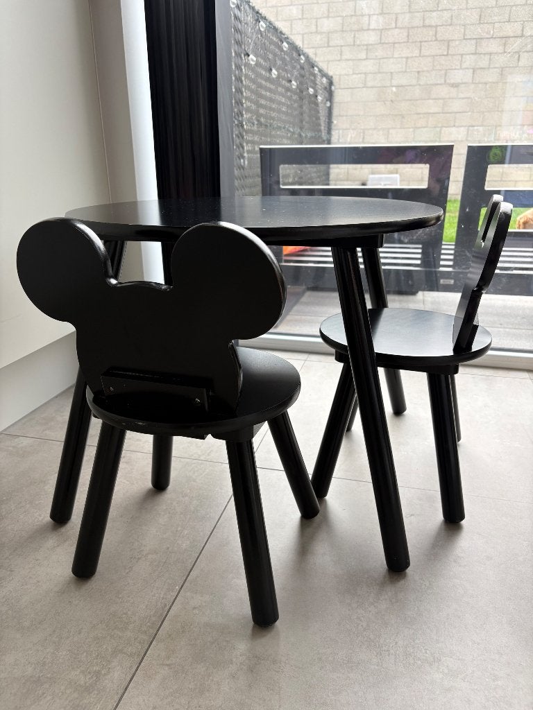 Kindertafeltje met twee stoeltjes van Disney, Enlèvement, Utilisé, Table