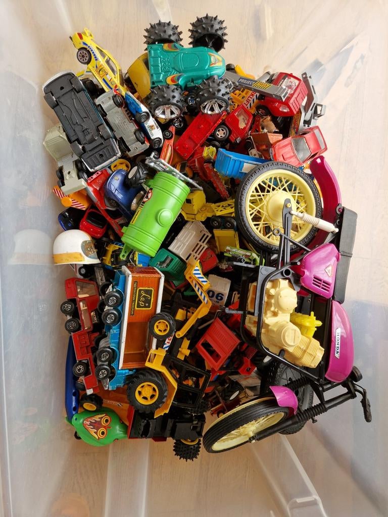 Groot lot vintage speelgoedauto's (20+ Matchbox auto's), Ophalen, Gebruikt