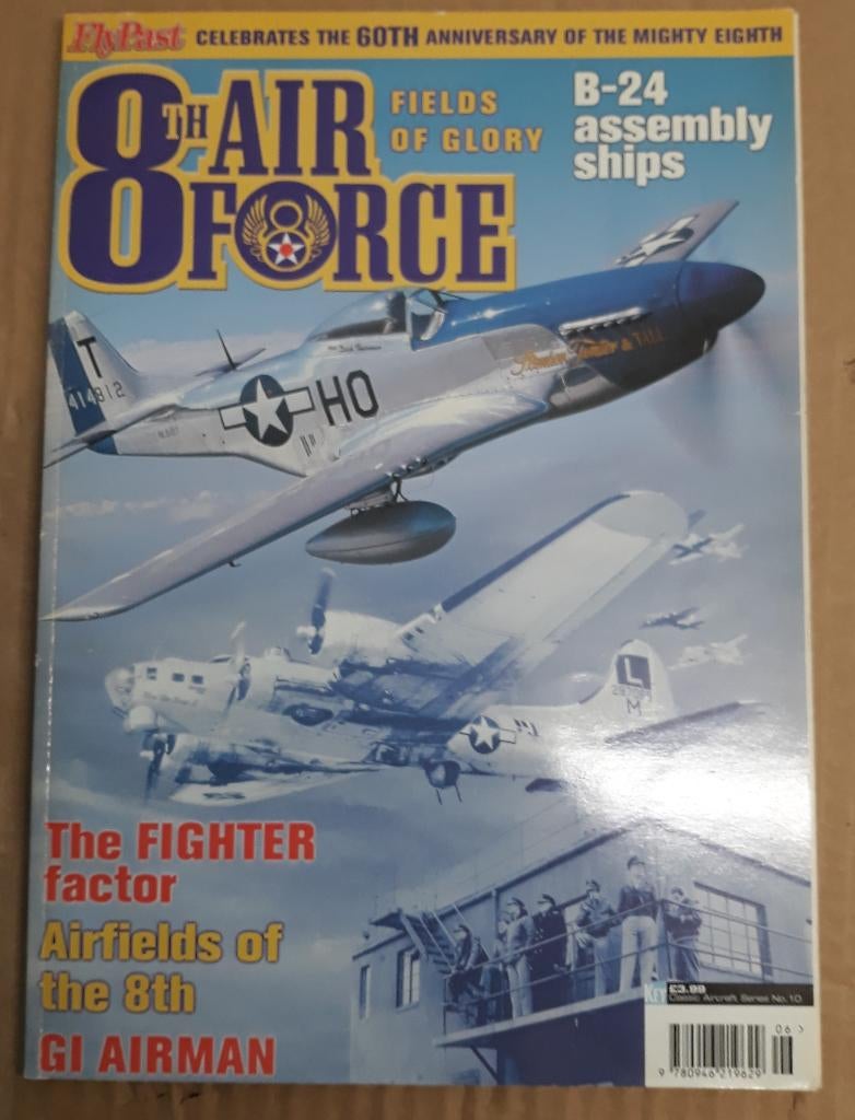 Brochure « Les champs de gloire de la 8e armée de l'air », Enlèvement ou Envoi, Armée de l'air, Livre ou Revue