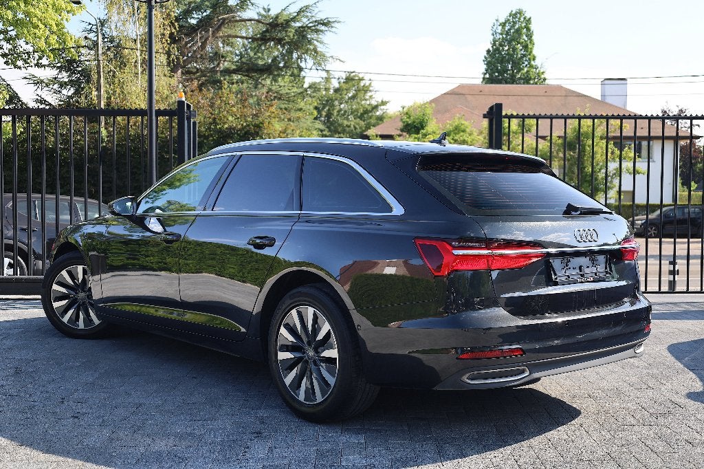 Audi A6 Avant 40 TDi | 360 Camera | Cockpit | Key-Less, Auto's, Automaat, Zwart, Leder, 5 deurs