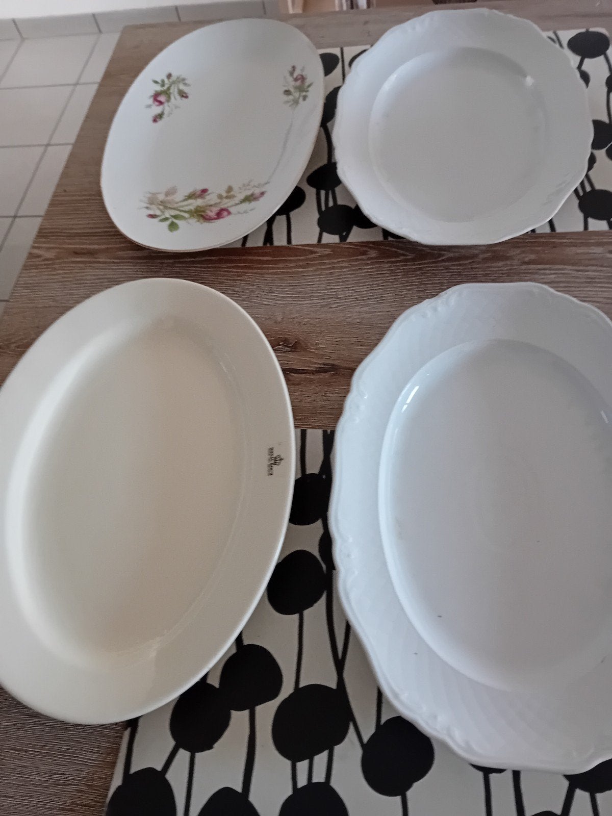 4 assiette plate profonde, Enlèvement ou Envoi