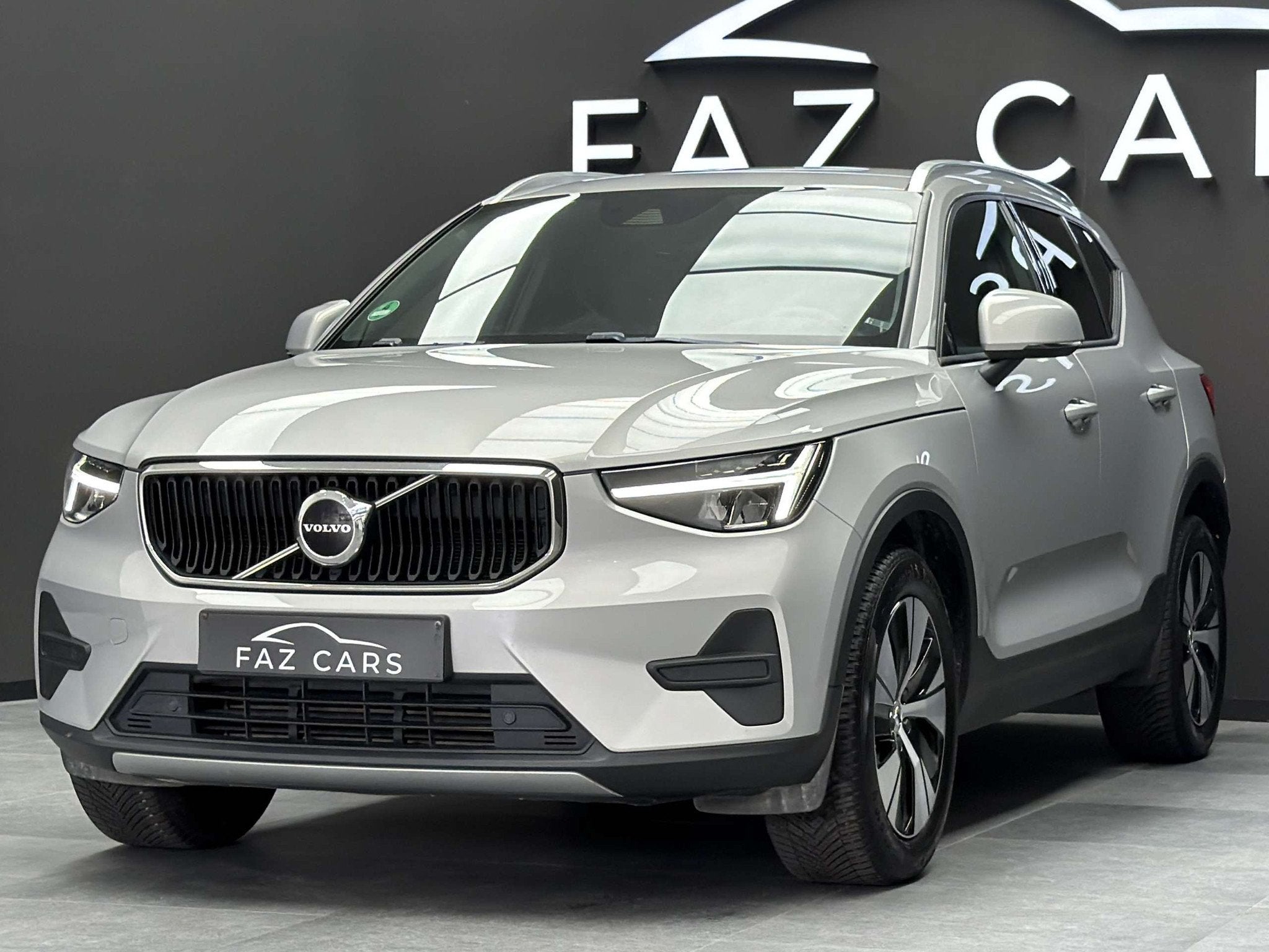 Volvo XC40 * Réservé * (automatique), Autos, Volvo, Argent ou Gris, Achat, Euro 6, Entreprise