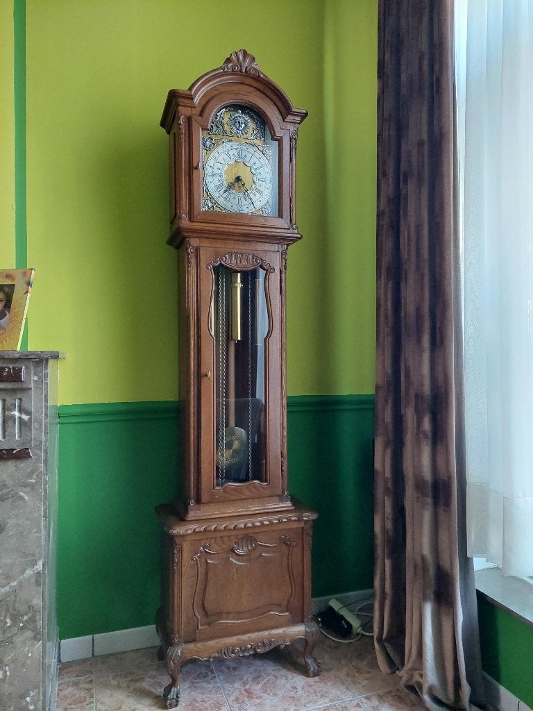 Horloge permanente, Enlèvement