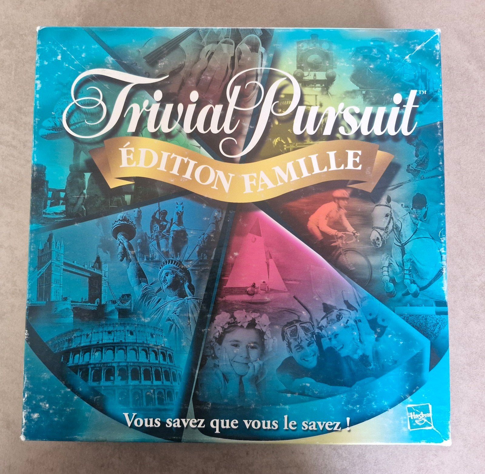 Jeux Trivial pursuit édition famille, Hobby & Loisirs créatifs, Jeux de société | Jeux de plateau, Cinq joueurs ou plus, Enlèvement ou Envoi