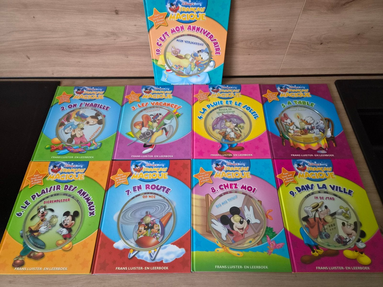 Disney Français Magique - 9 Luisterboeken+CD's (Frans leren), Boeken, Ophalen of Verzenden, Cd, Kind