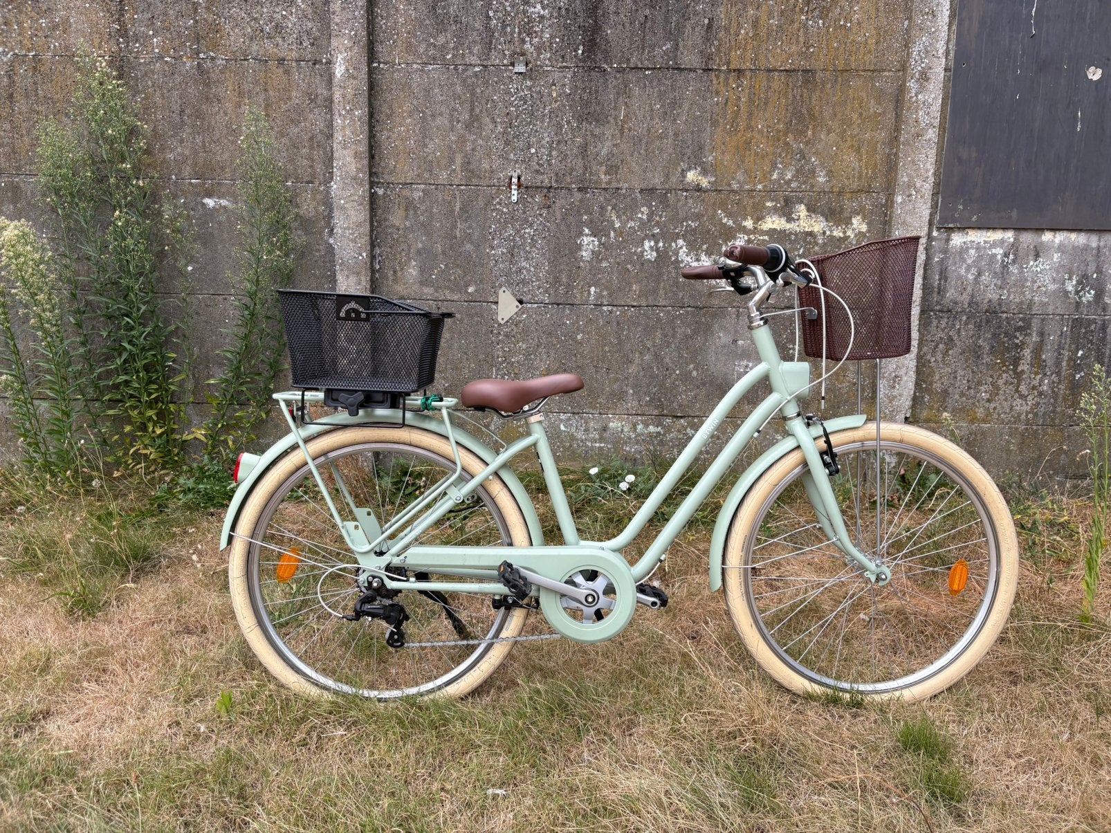 Normale dames fiets, Ophalen, Zo goed als nieuw, Versnellingen