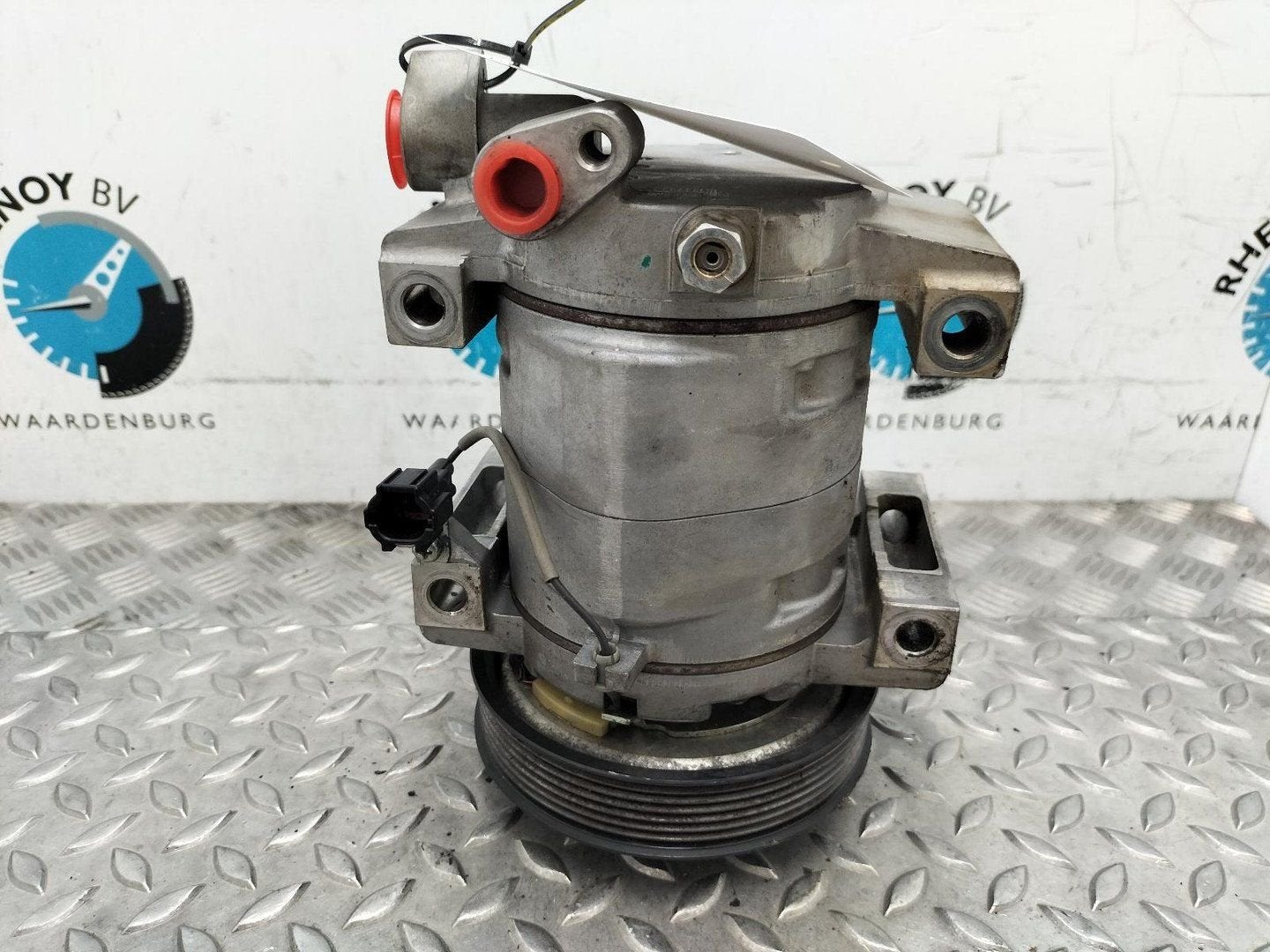 NISSAN NAVARA AIRCO COMPRESSOR / AIRCOPOMP 2013, Enlèvement ou Envoi, Utilisé, Stiba membre