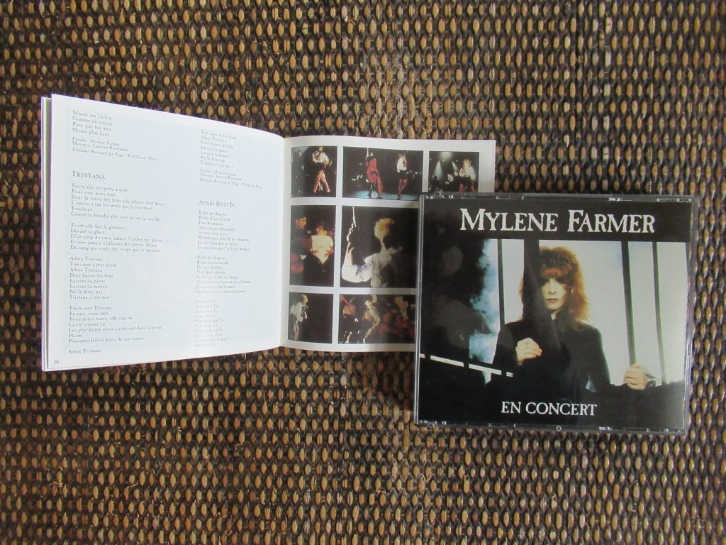 Mylène Farmer : En concert (double CD, 1989), Cd's en Dvd's, Ophalen, Zo goed als nieuw, Inclusief boekje, Album