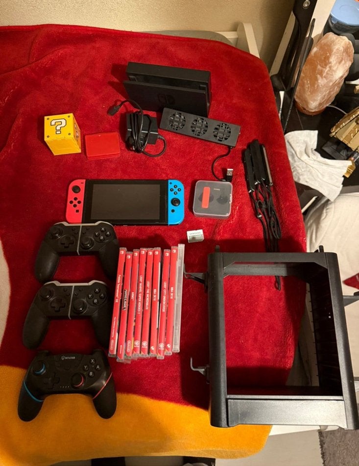 Nintendo switch eerste verzie2017, Consoles de jeu & Jeux vidéo, Jeux | Nintendo Switch, Enlèvement ou Envoi, Utilisé
