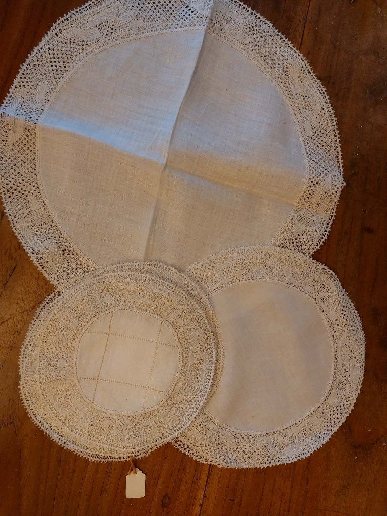 Anciens napperons en dentelle (14 pièces assorties), Antiquités & Art, Enlèvement ou Envoi
