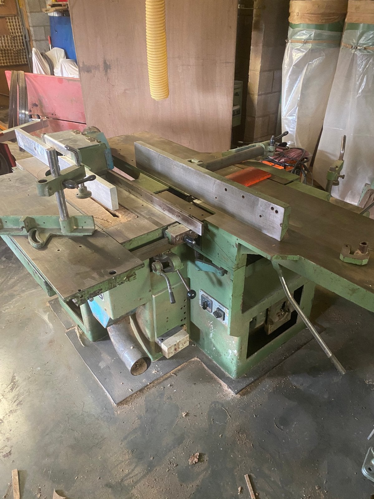 Combine machine hout, Ophalen
