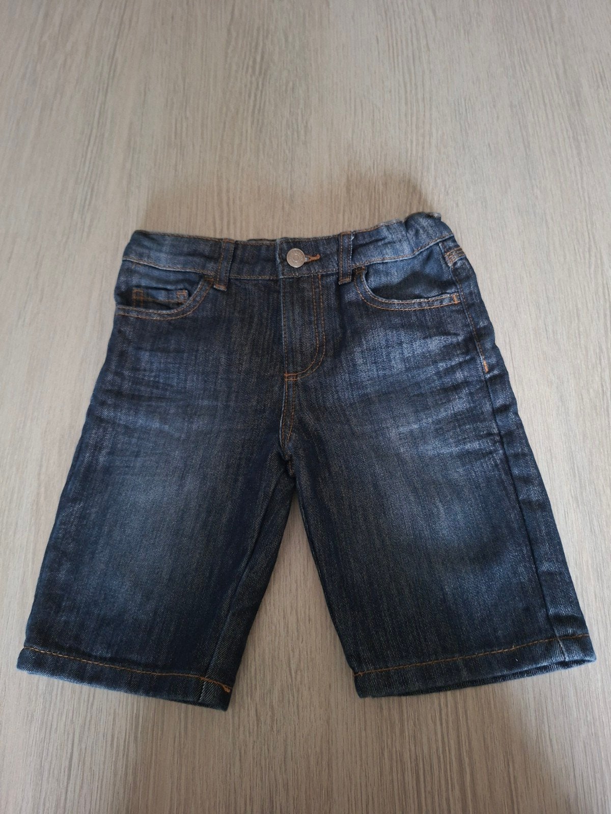 Jeans short 122, Kinderen en Baby's, Kinderkleding | Maat 122, Ophalen of Verzenden, Zo goed als nieuw, Jongen of Meisje, Broek